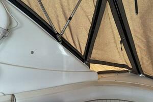 Amazed 42ft Cruisers Yacht For Sale