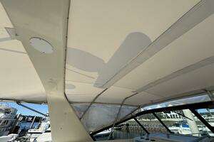 1993 Tiara Yachts 4300 Convertible thumbnail 20