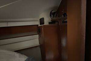 1993 Tiara Yachts 4300 Convertible thumbnail 33
