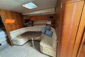 1993 Tiara Yachts 4300 Convertible thumbnail 31