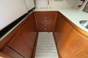 1993 Tiara Yachts 4300 Convertible thumbnail 45
