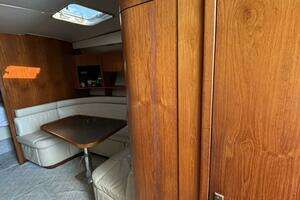 1993 Tiara Yachts 4300 Convertible thumbnail 30