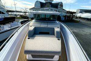 2024 Axopar 45 XC Cross Cabin thumbnail 37