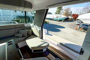 2024 Axopar 45 XC Cross Cabin thumbnail 13
