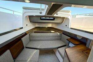 2024 Axopar 45 XC Cross Cabin thumbnail 35
