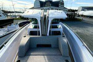 2024 Axopar 45 XC Cross Cabin thumbnail 36