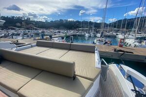 77ft Azimut Yacht For Sale