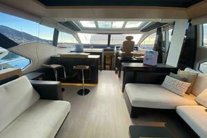 77ft Azimut Yacht For Sale