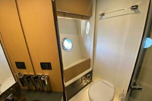 77ft Azimut Yacht For Sale