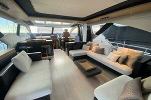 77ft Azimut Yacht For Sale