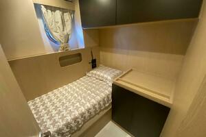 77ft Azimut Yacht For Sale