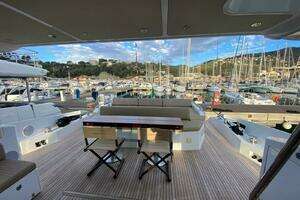 2016 Azimut 77S thumbnail 10
