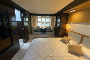 77ft Azimut Yacht For Sale