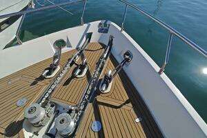 2002 Ferretti Yachts 720 thumbnail 15