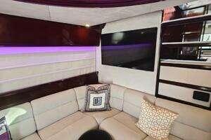 2002 Ferretti Yachts 720 thumbnail 24