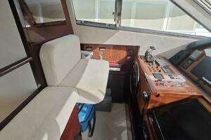 2002 Ferretti Yachts 720 thumbnail 25