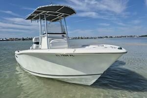 20ft NauticStar Yacht For Sale