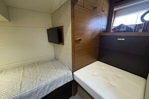 45FT (13.87M) TIARA YACHTS