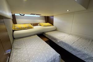 45FT (13.87M) TIARA YACHTS