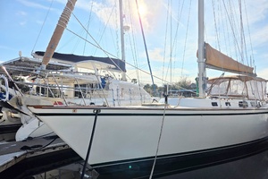 51' Endeavour 1985