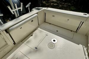 28ft Cobia Yacht For Sale