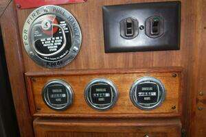 1979 Hatteras 46 Convertible thumbnail 7