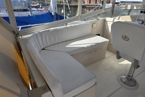 1989 Offshore Yachts 48 Sedan thumbnail 11