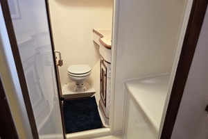 THE WETBAR 48ft Offshore Yachts Yacht For Sale