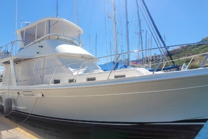 THE WETBAR 48ft Offshore Yachts Yacht For Sale