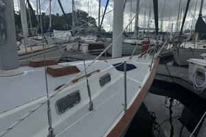 38ft Morgan Yacht For Sale