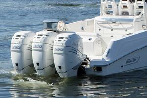 35 Boston Whaler 35ft Boston Whaler Yacht For Sale