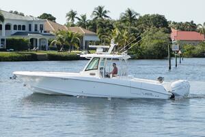35 Boston Whaler 35ft Boston Whaler Yacht For Sale