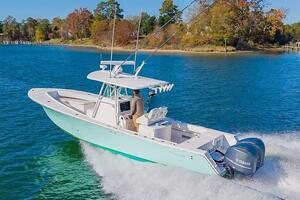 Traveller 32ft Regulator Yacht For Sale