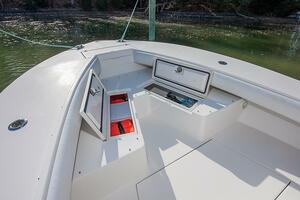 Traveller 32ft Regulator Yacht For Sale