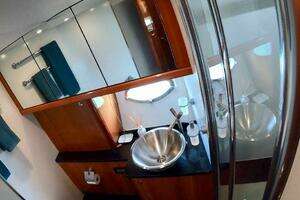 2006 Sunseeker Predator 82 thumbnail 22