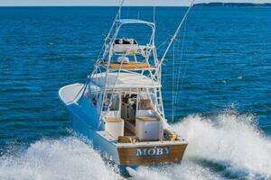 1987 Custom Carolina Island Boatworks 34 Express thumbnail 3