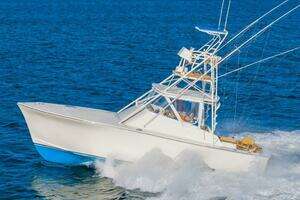 1987 Custom Carolina Island Boatworks 34 Express thumbnail 1