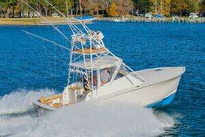 1987 Custom Carolina Island Boatworks 34 Express thumbnail 6