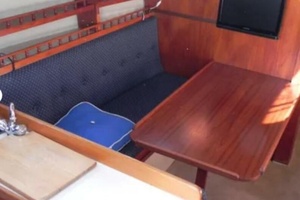 1981 Catalina 30 thumbnail 9