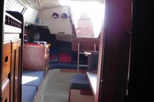 1981 Catalina 30 thumbnail 11