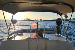 30ft Albin Yacht For Sale