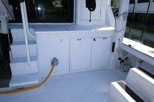 1989 Striker 62 Convertible thumbnail 46