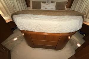 38ft Silverton Yacht For Sale