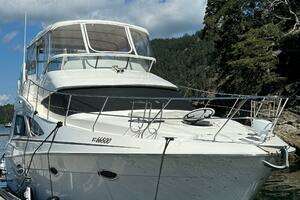 2006 Silverton 38 Sport Bridge thumbnail 31