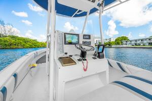 26ft Island Runner Yacht For Sale