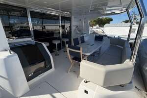 2025 Aquila 54 ENCLOSED BRIDGE thumbnail 11