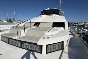54FT (16.46M) AQUILA yacht for sale