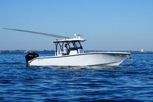 Yellowfin 32 Luhn 32- Profile