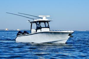 Yellowfin 32 Luhn 32- Profile