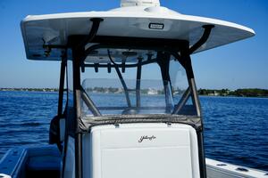 Yellowfin 32 Luhn 32- Center Console